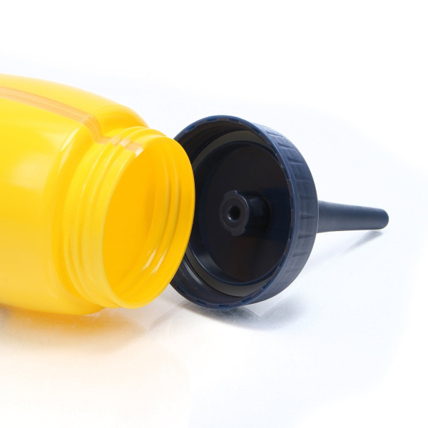 howieswaterbottle2_f655c536-2b8e-43a1-a208-40ce372de87f